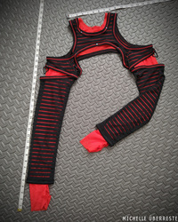 Oscilator Shrug - Red - Thumbnail 9