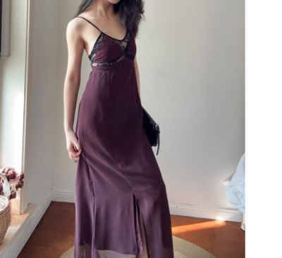 Temperamental and fashionable lace decoration lingerie dress