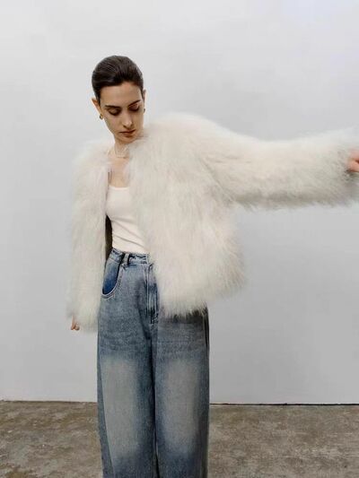 F09 Women's Faux Fur Coat Fluffy Faux Fur Jacket Long Sleeve Lapel Furry Winter Jackets Shaggy Parka Short Coat