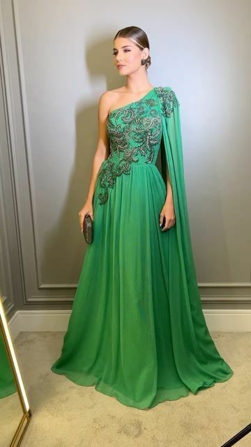 Elegant Green Beading Crystals Mother of Bride/ Groom Dress Evening Formal Dress Prom Dress