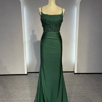 Spaghetti straps green stain lace prom dress
