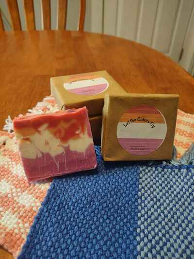 Let the Colors Fly (Lesbian)