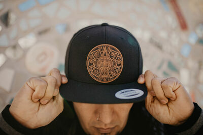 Piedra del sol leather patchSnapback