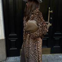 F18 Women's Faux Fur Coat Fluffy Faux Fur Jacket Long Sleeve Lapel Furry Winter Jackets Shaggy Parka Short Coat - Thumbnail 2