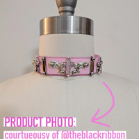mini ROCCOCO KYRIE neckpiece [PINK] - Thumbnail 1