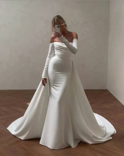 Sexy A-line Satin Wedding Dress Bridal Dress Wedding Gown