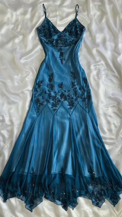 Elegant Straps V Neck A Line Prom Dress For Women