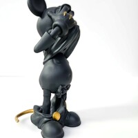 ArTToy: "Shameless Rat" by Moi Martos - Thumbnail 2