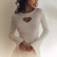 Cut out Heart Knit Top - Thumbnail 3