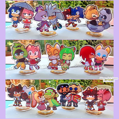 Sonic couples standees