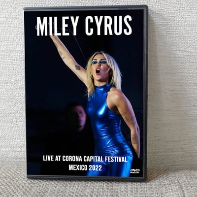 Miley cyrus live at coron capital festival, mexico 2022 dvd