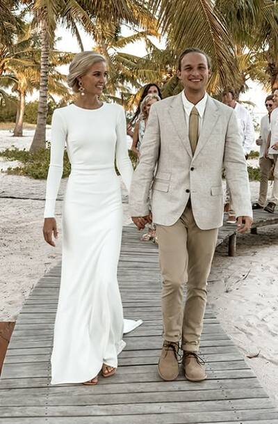 Chic Long Sleeves Satin Wedding Dress Bridal Dress Wedding Gown