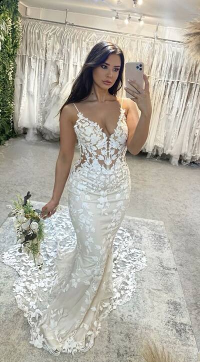 Elegant Lace Beach Boho Wedding Dress Bridal Gown Wedding Gown