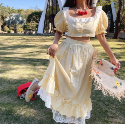 Light Yellow Long Skirt Lace Plaid Top Skirt Fashion Casual Suit