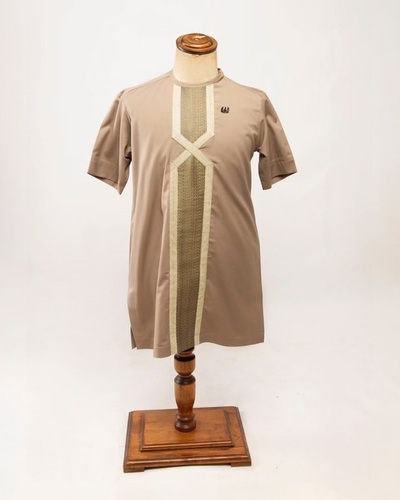  Male Shirt Size Medium