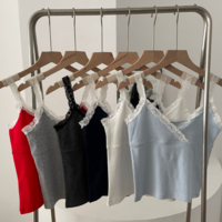 Lace V-neck camisole - Thumbnail 3