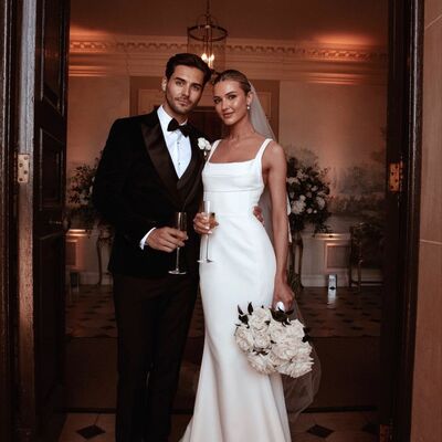 Simple scoop sleeveless beach boho wedding dress bridal gown wedding gown