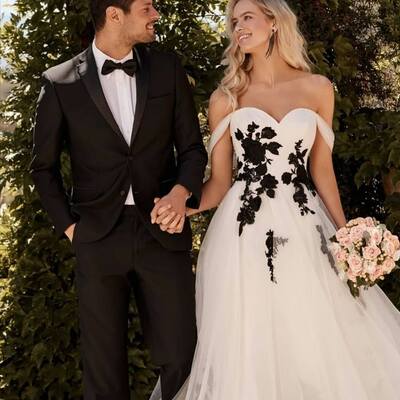 Ball gown black appliques wedding dress bridal gown wedding gown