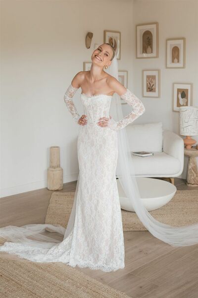 Elegant Appliques Lace Wedding Dress Bridal Dress Wedding Gown