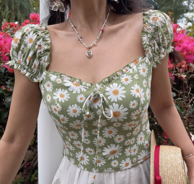 Retro pastoral style printed square neck puff sleeve slim fit top