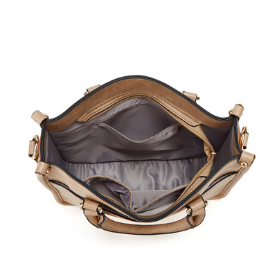 Ladies'crossbody bag with wide strap and detachable shoulder strap brown