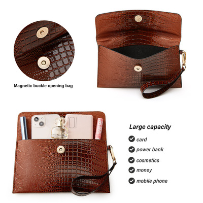 Fashion lady's handbag brown