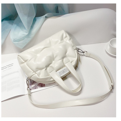 Ladies' boston pillow bag fashion handheld large capacity single shoulder crossbody bag white