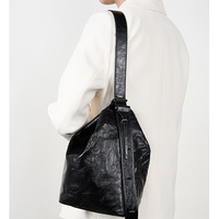Wrinkled Cowhide Bucket Bag Women's Tote Bag Black - Thumbnail 1