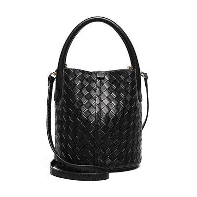 Genuine leather handbag woven crossbody bag black - Thumbnail 4