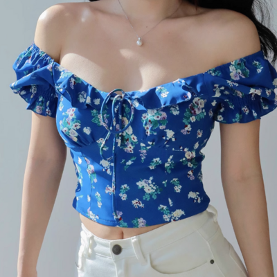 Casual square neck collarbone exposed puff sleeves super short shirt