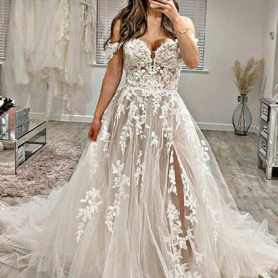 Elegant ball gown lace wedding dress bridal gown wedding gown