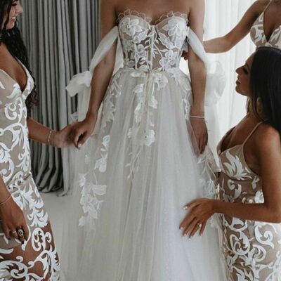Elegant a line lace appliques wedding dress bridal gown wedding gown