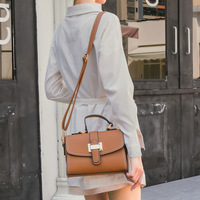 Women Retro PU Leather Handbag Brown - Thumbnail 2