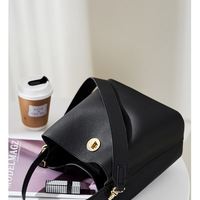 Genuine leather Women's Shoulder Bag Crossbody Bag Black - Thumbnail 2