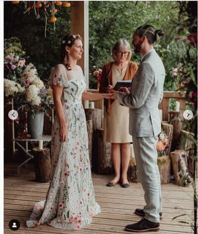 A Line Tulle Handmade Flowers Wedding Dresses Bridal Gowns,1805