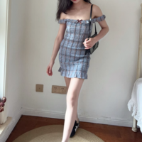 Retro style ruffled one-shoulder pleated slim-fit plaid hip dress - Thumbnail 4
