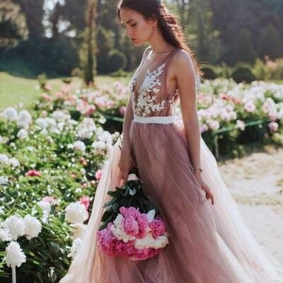 A  line lace appliques coral wedding dress bridal gown wedding gown