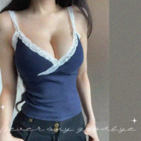Lace V-neck camisole - Thumbnail 6