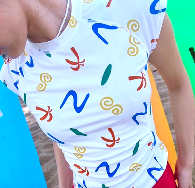 *Free Shipping*RETRO COLORED PATTERN CROP TOP