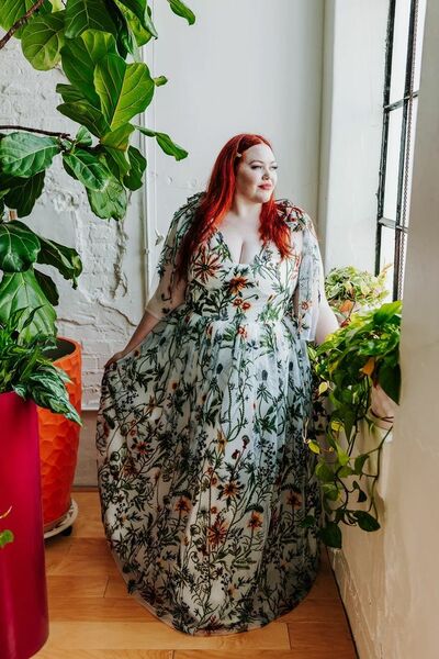 Plus Size Flowers Floral Wedding Dress Bridal Gown Wedding Gown