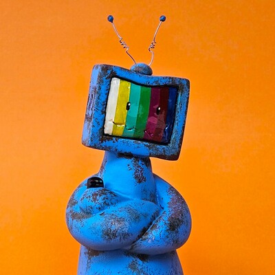 ArTToy "TV GUY" by OLOBOTOYS