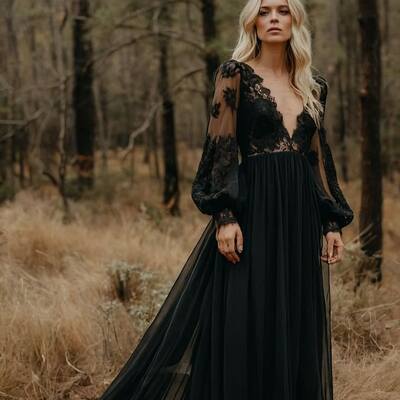 Black a line lace wedding dress bridal gown wedding gown