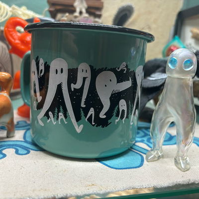 Fresno nightcrawler camping mug