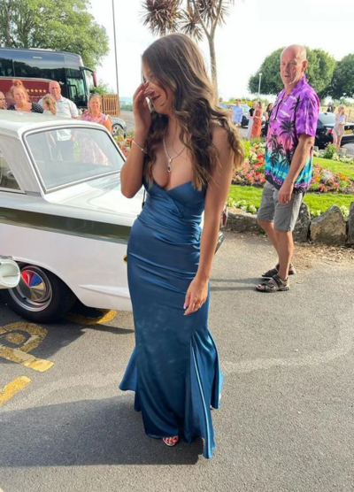 Charming Blue V Neck Sleeveless Back lace Up Prom Dresses