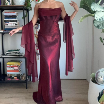 Spaghetti strap burgundy sleeveless formal prom dresses