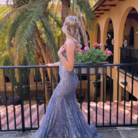 Charming Mermaid V Neck Lace Prom Dresses - Thumbnail 1