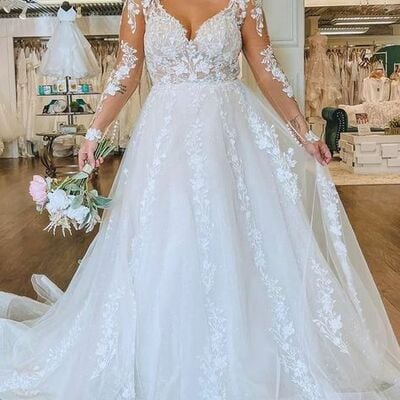 Plus size a line lace appliques wedding dress bridal gown wedding gown