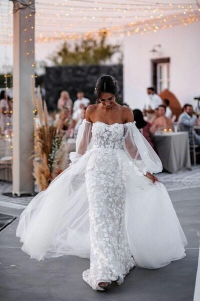 Off the Shoulder Sheath Lace Beach Boho Wedding Dress Bridal Gown Wedding Gown