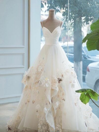 Sexy A-line Appliques Tulle Wedding Dress Bridal Gown Wedding Gown