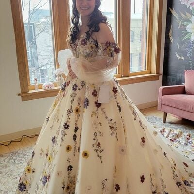 Floral a-line wedding gown wedding dress, tulle wedding gown bridal dress